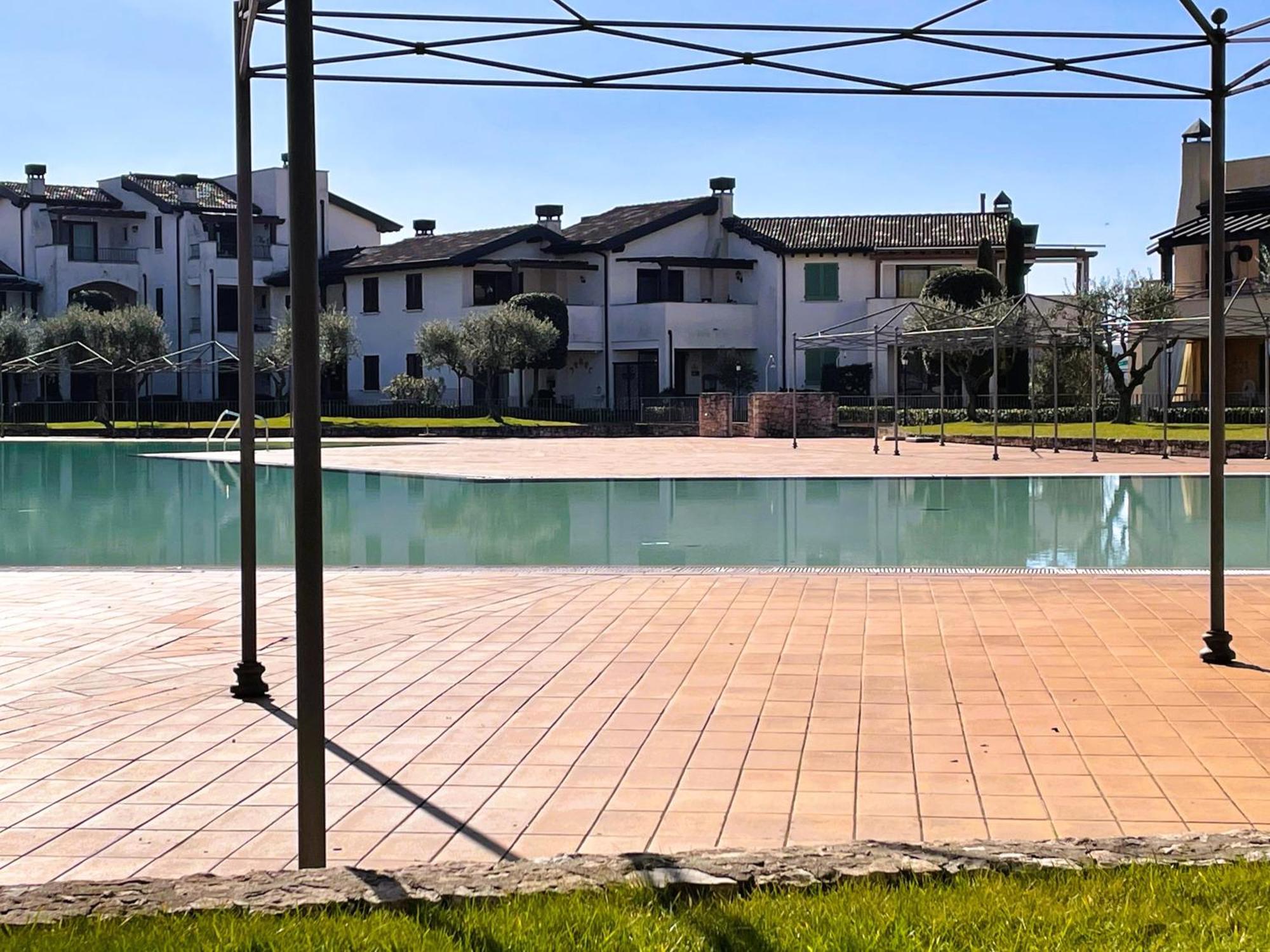 Garda Resort Village 11 Peschiera del Garda Exterior foto